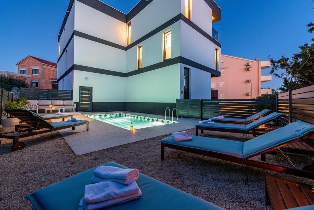 Apartments House Novel Novalja Zewnętrze zdjęcie